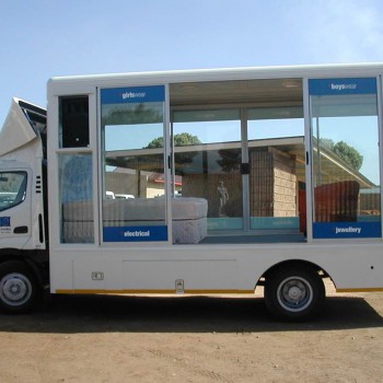 Gig Rig - Smile Media - Solid Glass vehicle
