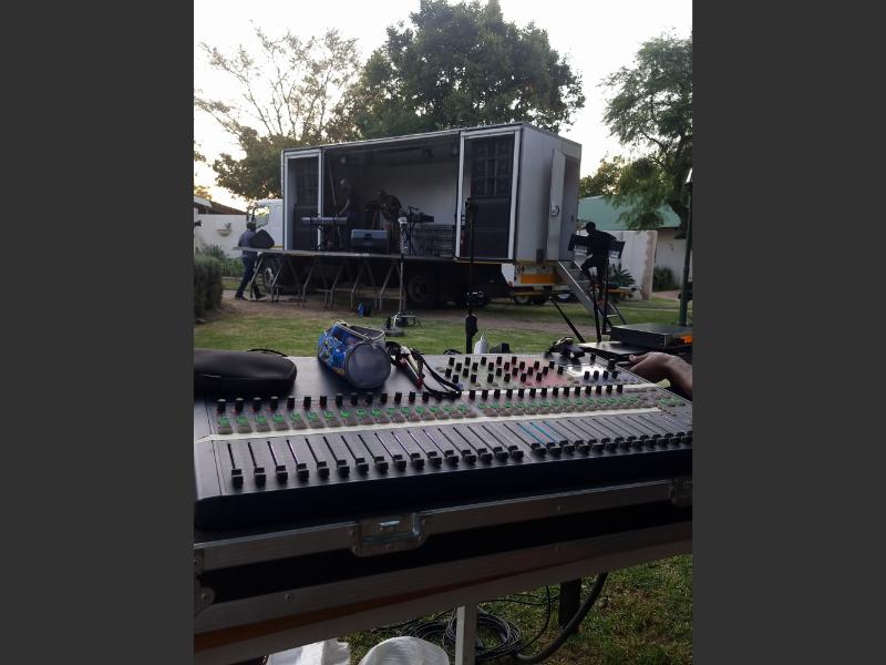 Digital Desk Digital Desk