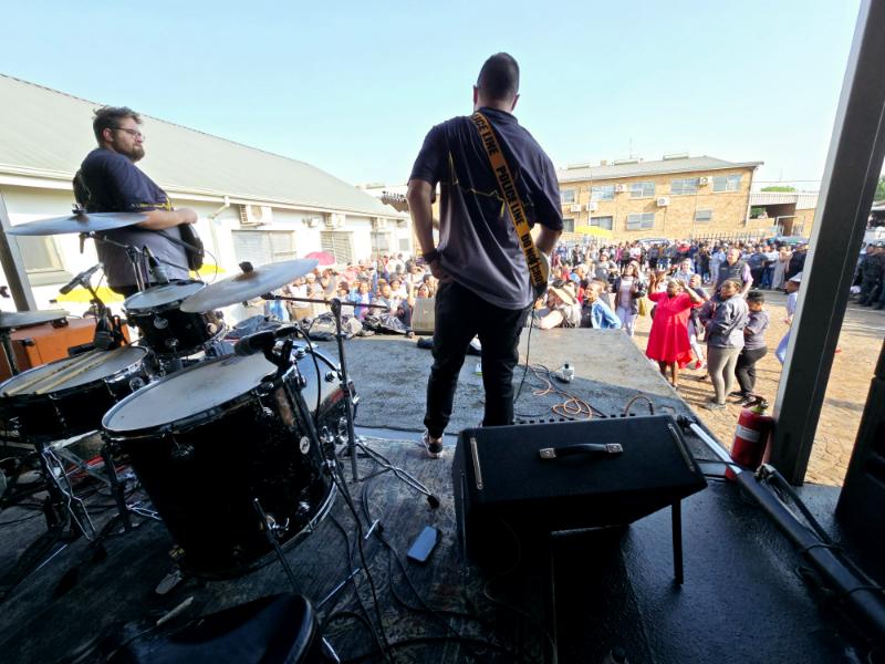 Live performance Live performance